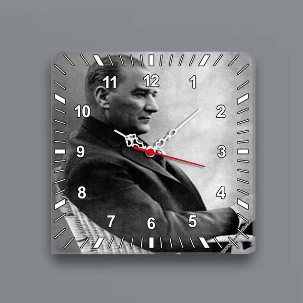 Atatürk Tasarımlı Duvar Saati