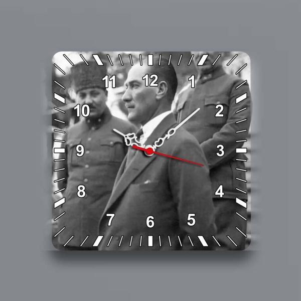 Atatürk Tasarımlı Duvar Saati