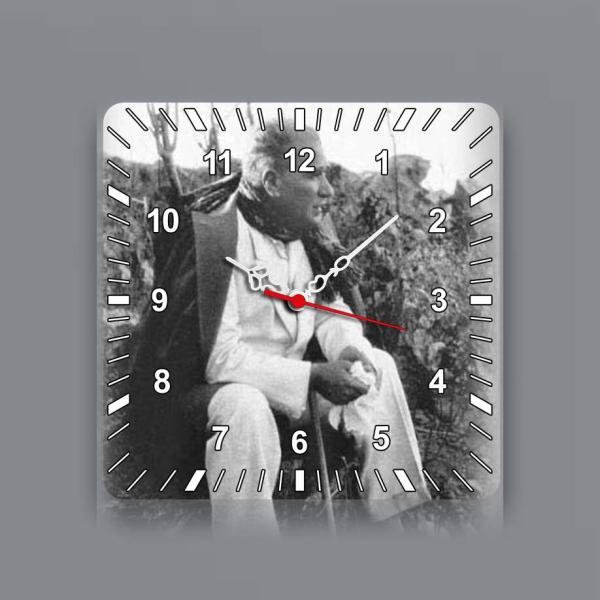 mustafa kemal atatürk duvar saati