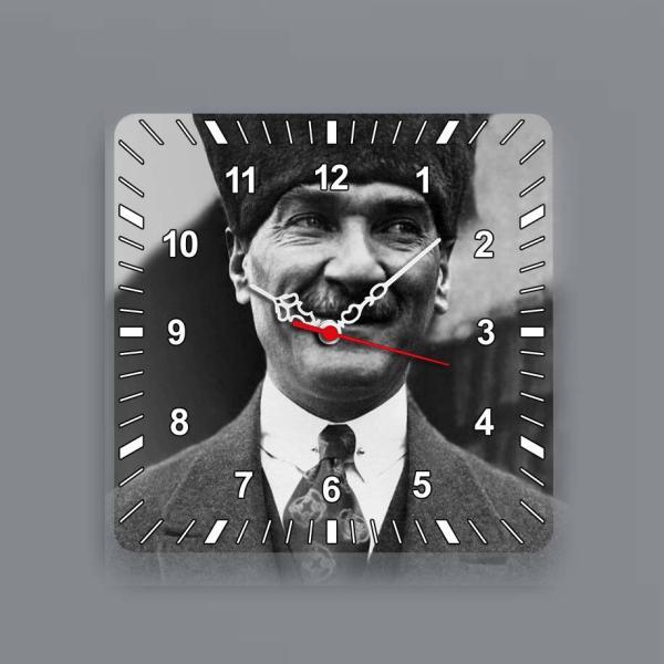 Atatürk Tasarımlı Duvar Saati