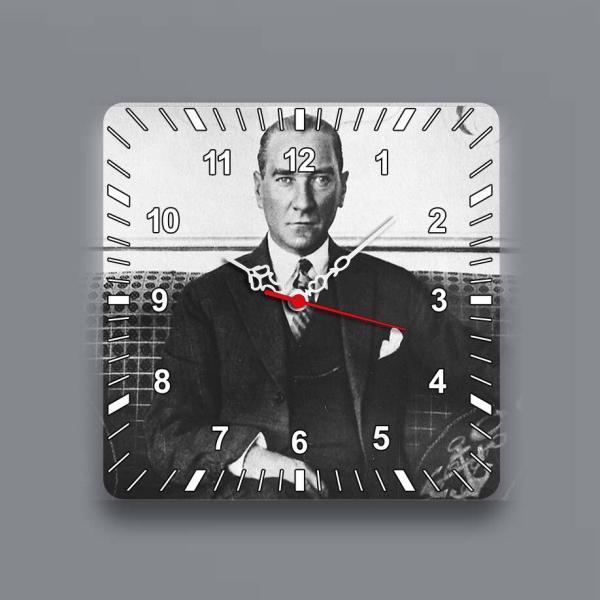Atatürk Tasarımlı Duvar Saati