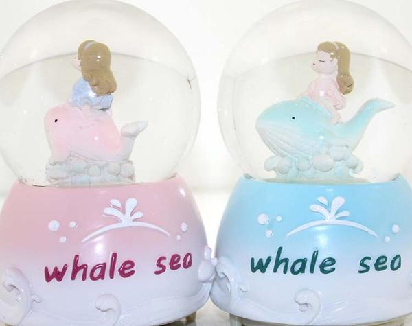 Kar Küresi Işıklı Müzikli Küre 13 Cm - Görsel 2