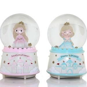 Kar Küresi Püskürtmeli Işıklı Müzikli Küre 16 Cm