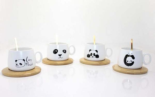 Kaşıklı Panda Modelli Kupa Bardak