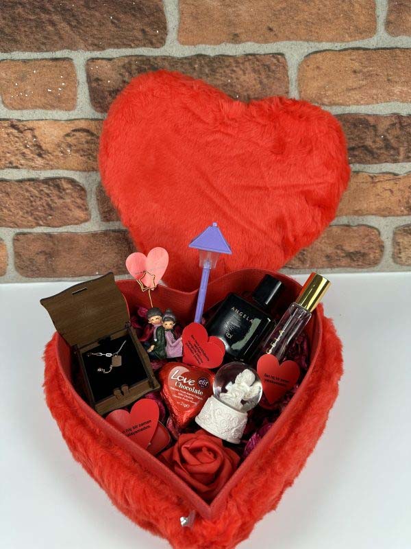 Kişiye Özel Kolyeli Melek Kar Küreli Bayan Love Set