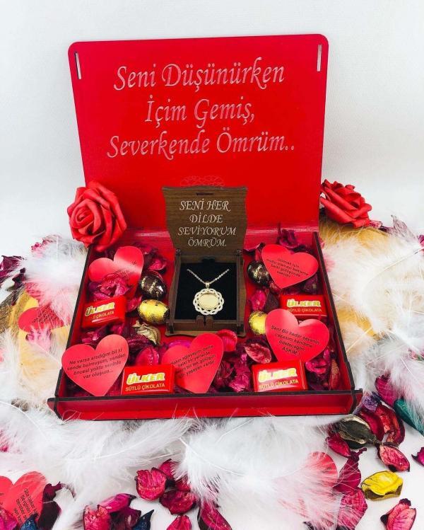 Sen Ve Ben Kutulu Kolye Set