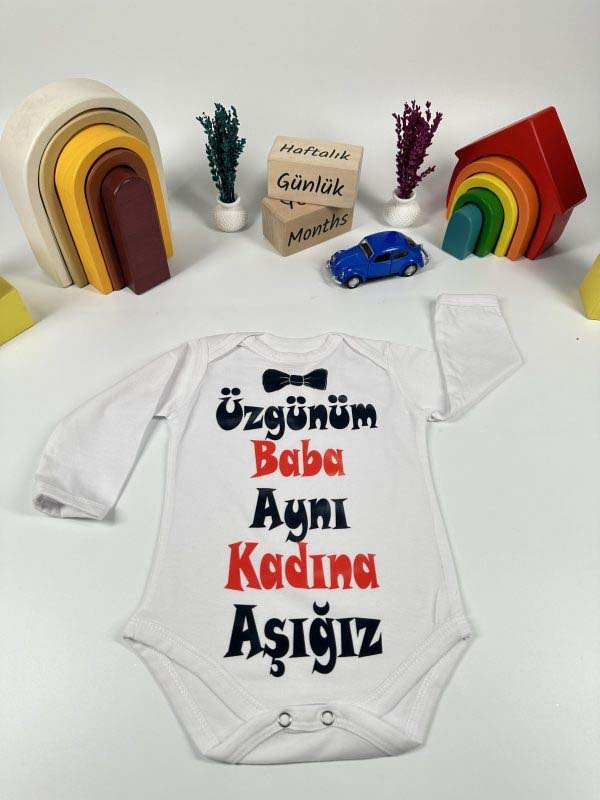 Üzgünüm Baba Aynı Kadına Aşığız Tasarımlı Bebek Zıbını