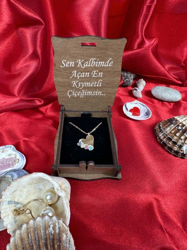 Kişiye Özel Kalpli Kolye