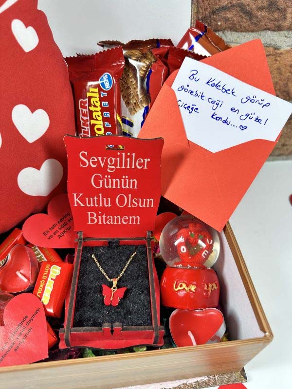 Sevgililer Gününe Özel Kırmızı Kolyeli Bayan Set - Görsel 3