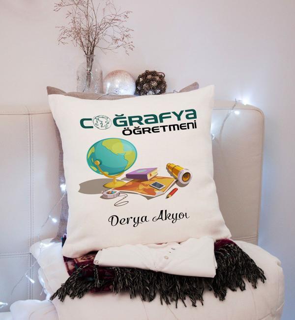 Coğrafya Öğretmeni Yastık