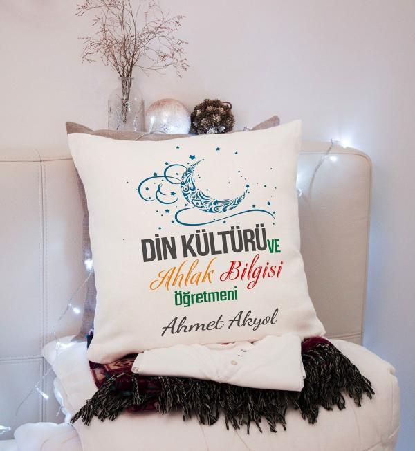 Din Kültürü Öğretmeni Yastık