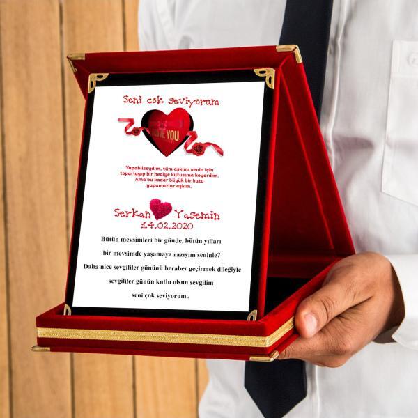 Sevgililer Günü Tasarımlı Plaket