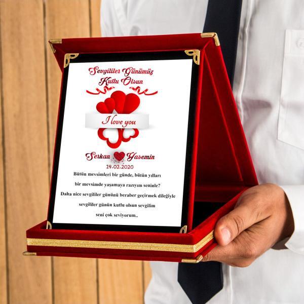 Sevgililer Günü Tasarımlı Plaket