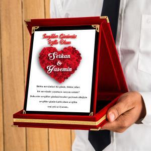 Sevgililer Günü Tasarımlı Plaket