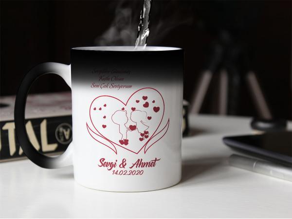 Sevgililer Günü Tasarımlı Sihirli Kupa