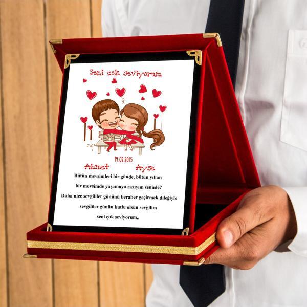 Sevgililer Günü Tasarımlı Plaket