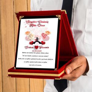 Sevgililer Günü Tasarımlı Plaket