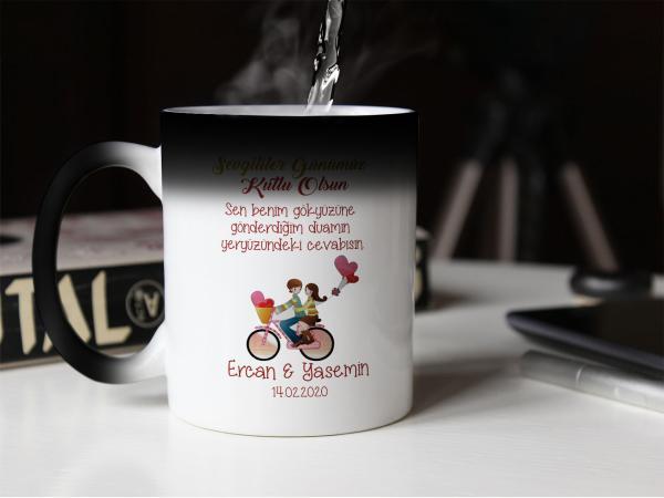 Sevgililer Günü Tasarımlı Sihirli Kupa