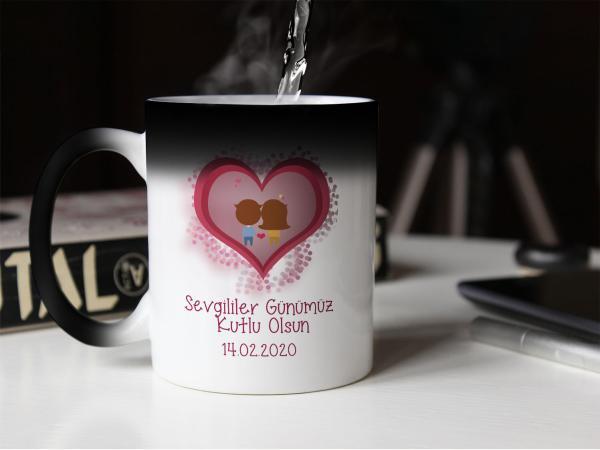 Sevgililer Günü Tasarımlı Sihirli Kupa