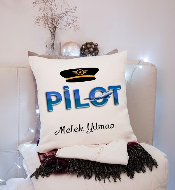 Pilot Tasarımlı Yastık: Rüya Gibi Uçuşa Geçin!