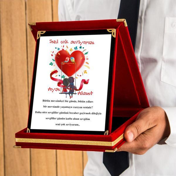 Sevgililer Günü Tasarımlı Plaket