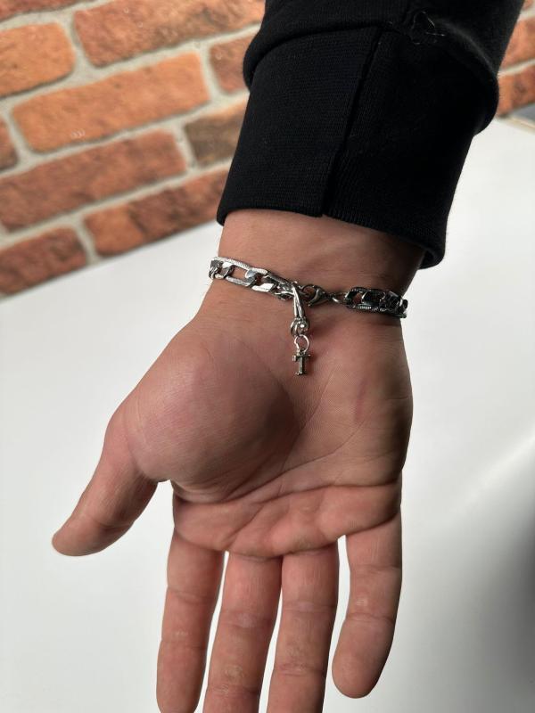 Kişiye Özel Göz Resimli Harfli Çelik Bileklik - Görsel 2