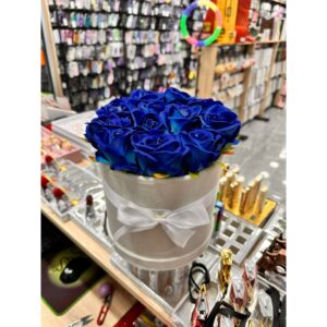 kadife kutuda mavi gül aranjmanı Kadife Kutuda Mavi Gül Aranjmanı - Kalıcı Dekoratif Hediye - Görsel 3